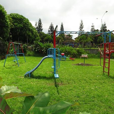 Batu Suki Resort And Hotel Buitenkant foto