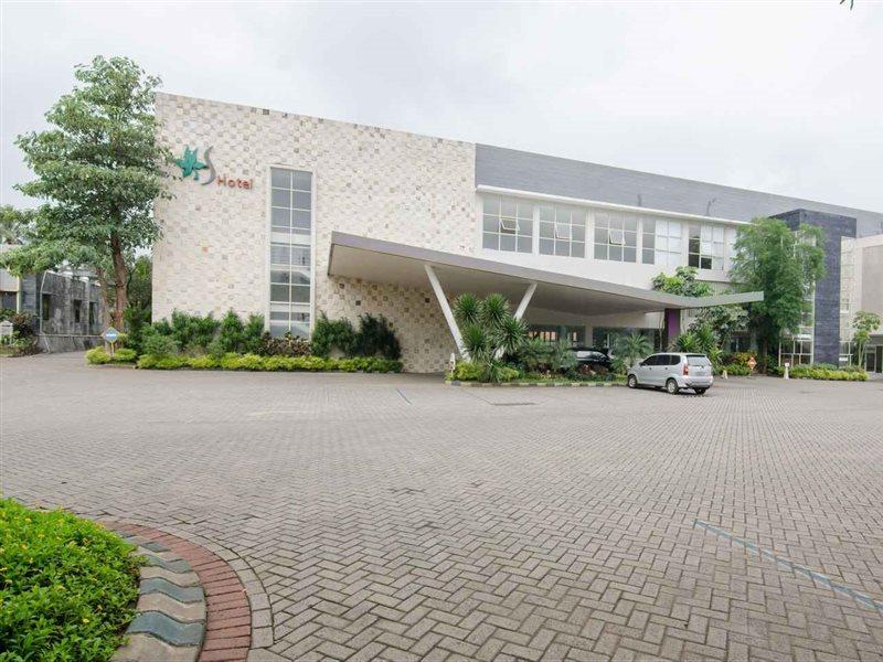 Batu Suki Resort And Hotel Buitenkant foto