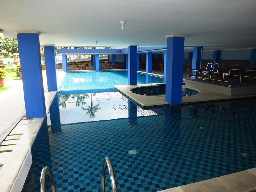 Batu Suki Resort And Hotel Buitenkant foto