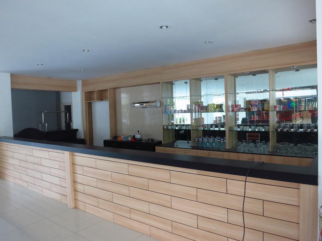 Batu Suki Resort And Hotel Buitenkant foto
