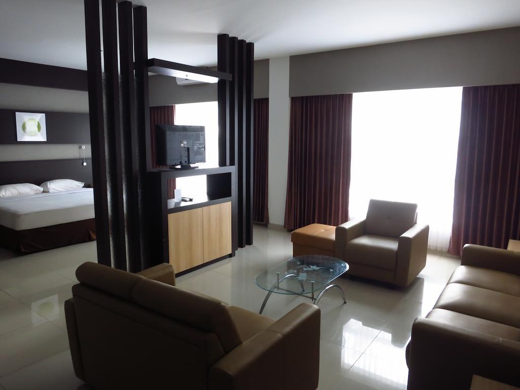 Batu Suki Resort And Hotel Kamer foto