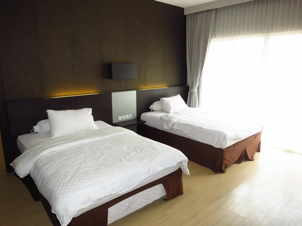 Batu Suki Resort And Hotel Buitenkant foto